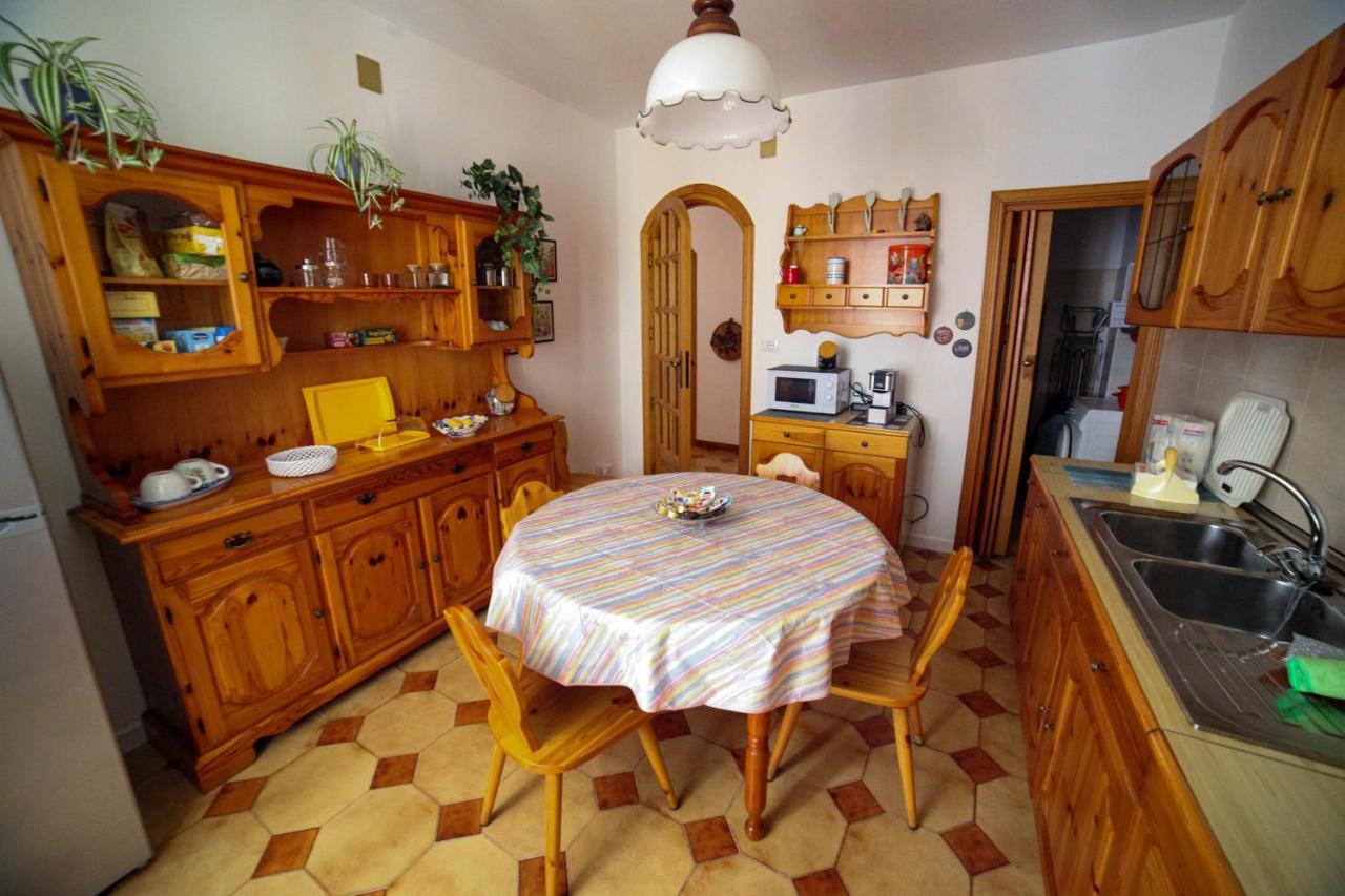 Palau Del Corso Apartment Alghero Ngoại thất bức ảnh